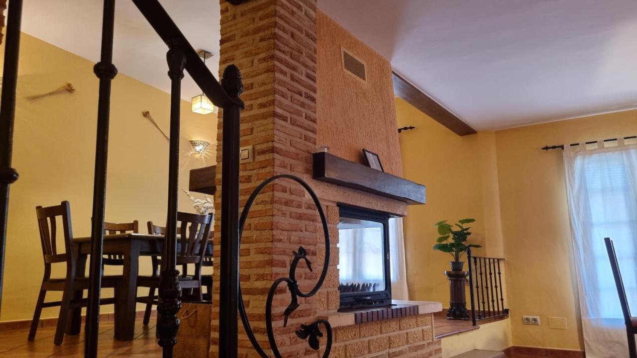 Casa Rural La Posada De Santa Teresa Пастрана Екстериор снимка