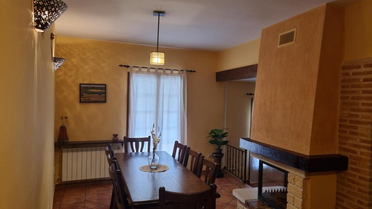 Casa Rural La Posada De Santa Teresa Пастрана Екстериор снимка
