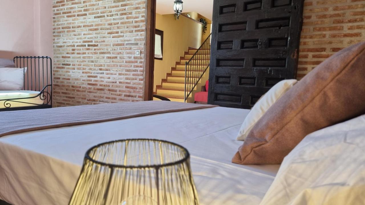 Casa Rural La Posada De Santa Teresa Пастрана Екстериор снимка